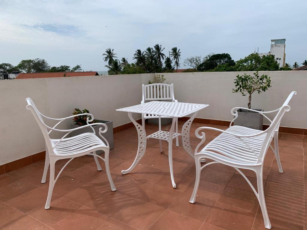 Negombo Fort Gallery Apartment Esterno foto