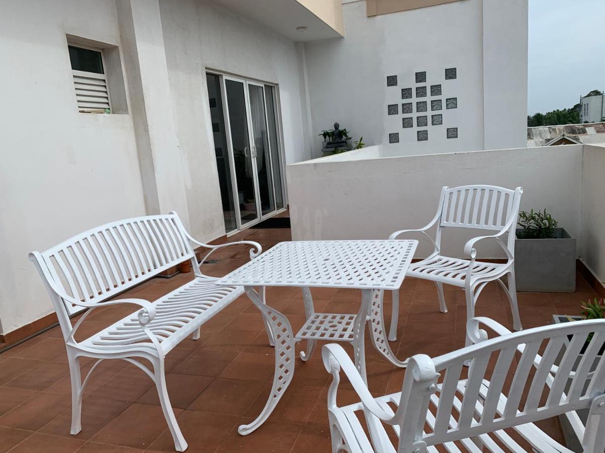 Negombo Fort Gallery Apartment Esterno foto